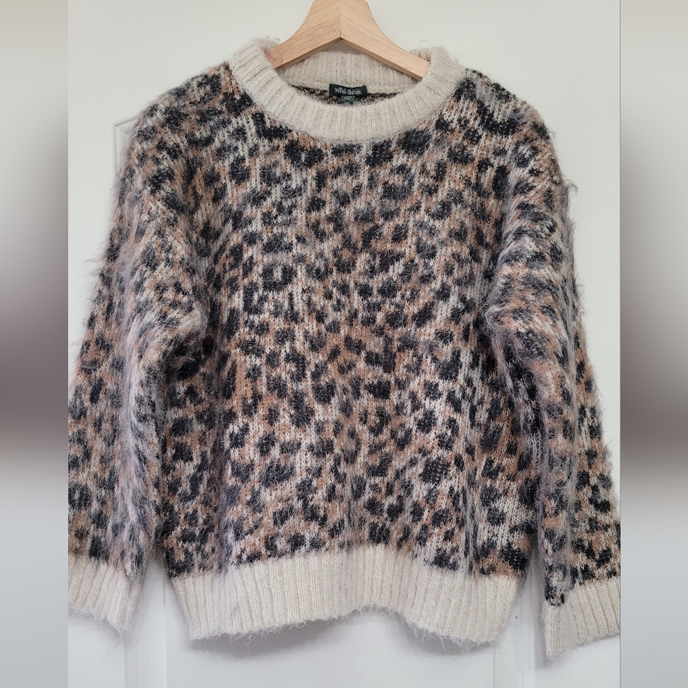 NWT Wild Fable Leopard Print Sweater